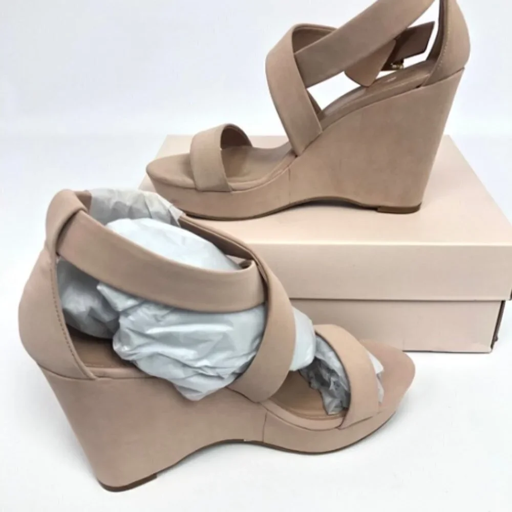 BCBGeneration Womens Jae Wedge Sandals Blush 9.5M